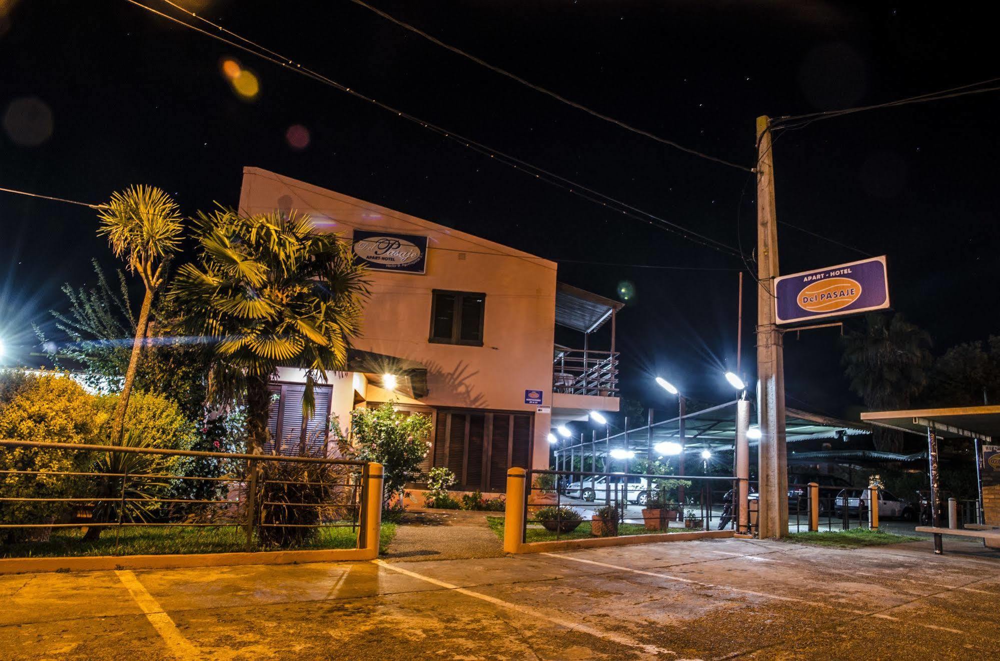 Hotel Del Pasaje Termas del Dayman Luaran gambar